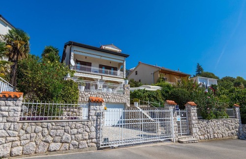 Klanfari Apartment | Apartments Vuković (85211-A1) - Dramalj (Crikvenica)