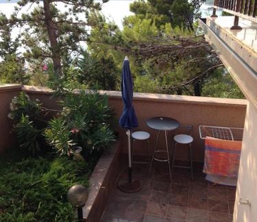 Jadranovo Apartment | Apartments Villa Antonia