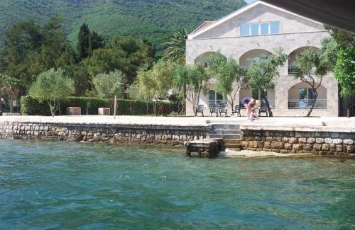 Herceg Novi Municipality Apartment | Apartments Villa Danilovic