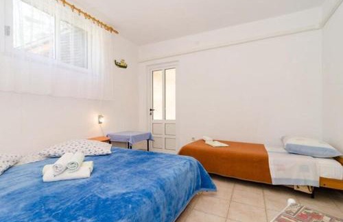 Orebic Apartment | Apartments Villa Dinga - Borak - Standard One Bedroom Apartment with Balcony and Sea View No 3