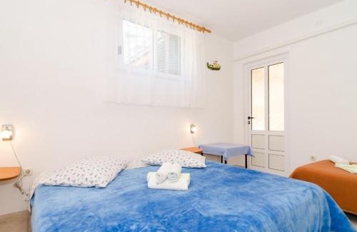 Orebic Apartment | Apartments Villa Dinga - Borak - Standard One Bedroom Apartment with Balcony and Sea View No 3