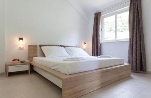 Orebic Apartment | Apartments Villa Dinga - Borak -Standard Two Bedroom Apartment with Balcony and Sea View Gold