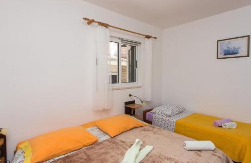 Orebic Apartment | Apartments Villa Dinga - Borak - Comfort One Bedroom Apartment with Balcony and Sea View No 4