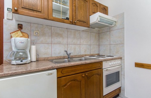 Milna (Brac) Apartment | Apartments Vojka (34581-A1) - Milna - island Brac