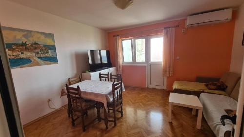 Sveti Stefan Apartment | Apartments Vukovic