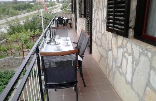 Maslenica Apartment | Apartments with parking space Maslenica, Novigrad - 11089