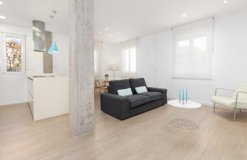 Montolivet Apartment | ApartUP Valencia Opera