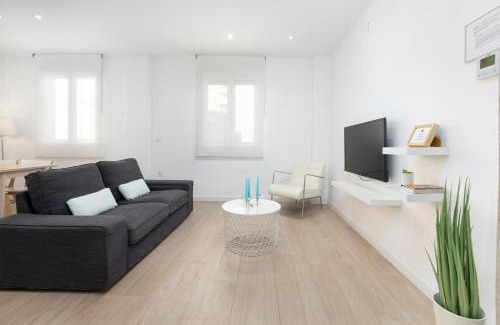 Montolivet Apartment | ApartUP Valencia Opera