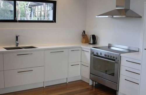 Skenes Creek House | Apollo’s view accommodation