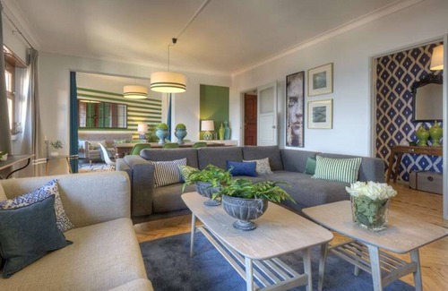 Santa Engracia Apartment | APOLONIA 4. In the center of the monumental Lisbon