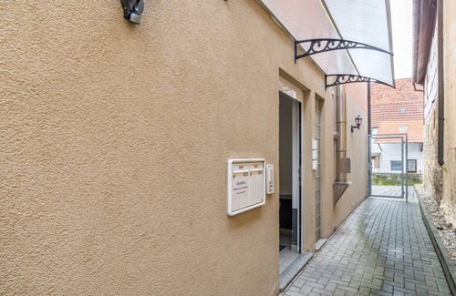Oberderdingen Apartment | Aposto Apartment 3 with Balcony and Wi-Fi