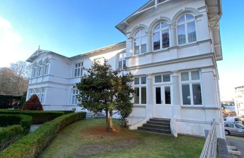 Seebad Heringsdorf Apartment | App. Melusine im Gartenhaus Villa Elisabeth
