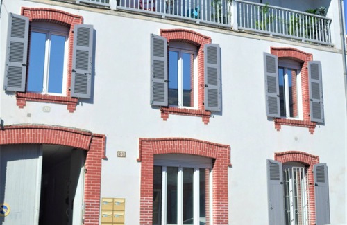 Tarbes Apartment | APPALOOSA' (ministerial classification) quiet T2 apartment Tarbes near downtown