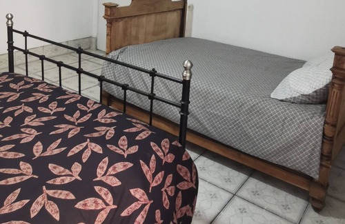 Saint-Marcel-sur-Aude Apartment | Apparemment au Rez-de-chaussée D'une Maison de Maître