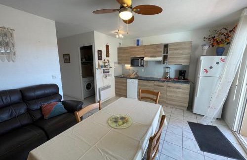 Vieux-Boucau-les-Bains Apartment | Appart 3 Chambres, 6 Pers, Terrasse, Parking, Plage à proximité - FR-1-379-142
