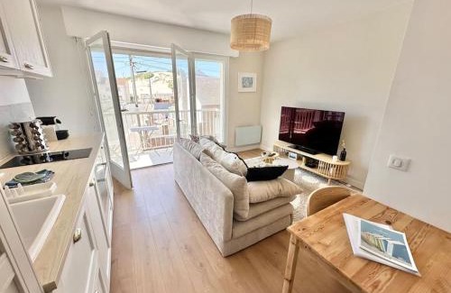 Berck-sur-Mer Apartment | Appart avec Balcon et Place de Parking à Berck-Plage