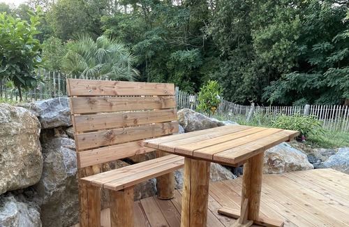 Saint-Vincent-de-Tyrosse Apartment | Appartement au Calme Face à la Forêt