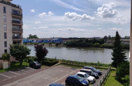 Centre Ville Rive Gauche Apartment | Appart'HomeCity - Rouen Ile Lacroix Seine