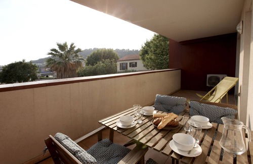 La Garde Apartment | Appart "LE Mogador" T2 - 3 Terrasse Ensoleillée