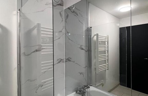 Vaureal Apartment | Appart'Miroir