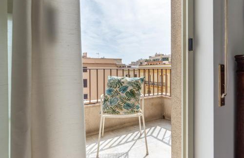 Ruggero Settimo Apartment | Appartamento a due passi da Villa Trabia by Wonderful Italy