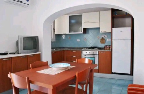 Le Forna Apartment | Appartamento Acquamarina tra Mare e Servizi