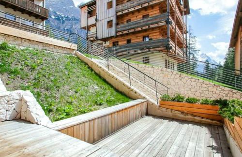 Cortina d'Ampezzo Apartment | Appartamento Chalet Acquabona - Dolomiti Skyline