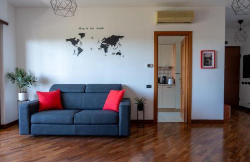 Centro Giano Apartment | appartamento con terrazzo vicino all'aeroporto di Fiumicino e alla fiera di Roma