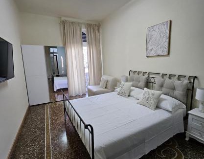 San Fruttuoso Apartment | APPARTAMENTO MARASSI