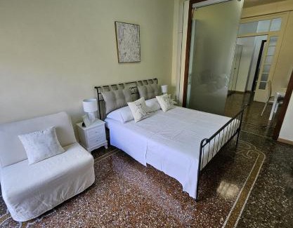 San Fruttuoso Apartment | APPARTAMENTO MARASSI
