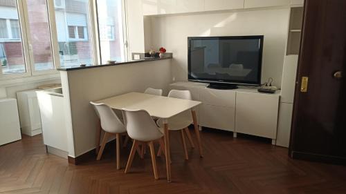 Trionfale House | Appartamento moderno con vista sul verde 2 fermate da San Pietro