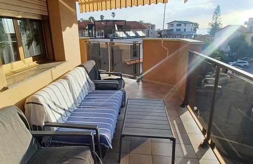 French Riviera Apartment | Appartement Moderne à 2 Minutes des Plages à Pieds Avec Aperçu mer et Terrasse