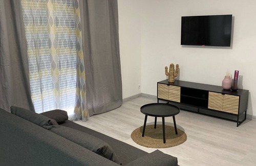 Saint-Rome-de-Cernon Apartment | Appartement Moderne et Cosy à St Rome de Cernon
