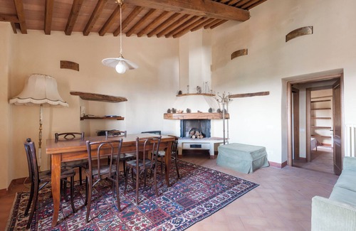 Castelnuovo di Val di Cecina Apartment | Appartement Économique 1 Chambre