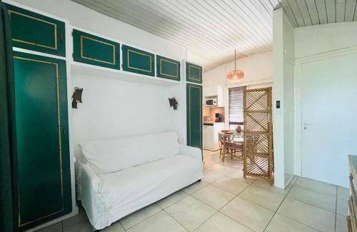 Marine de Saint Ambroggio Apartment | Appartement 23P LUMIO