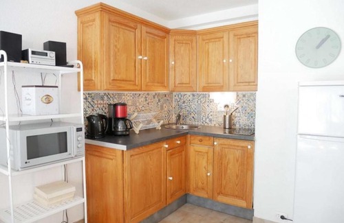 Carnac Apartment | Appartement 2P à Carnac, à 50m de la Plage, Terrasse S/O, 4 Pers., Parking, Confort Moderne - FR-1-477-152