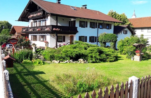 Aunham Apartment | Appartement (40m2) neu renoviert in gemütlichem Landhausstil