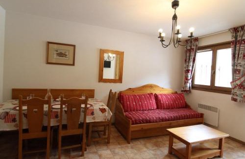 Val Cenis Apartment | Appartement 6 personnes, Val-Cenis, au pied des pistes avec parking et WiFi - FR-1-508-113