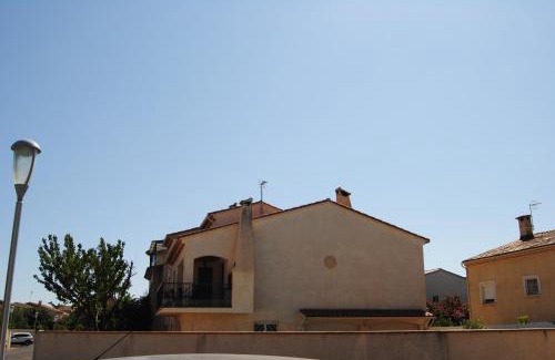 Agde Apartment | Appartement avec piscine et parking privé