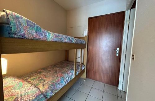 Behobie Apartment | Appartement avec Terrasse Proche Plage et Parking Gratuit - FR-1-239-955