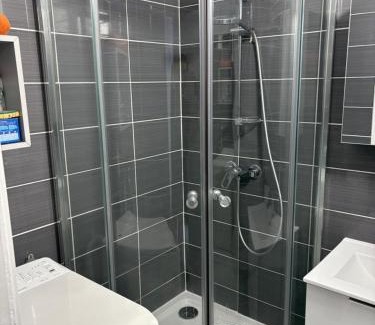 Miramar Apartment | Appartement cosy à 200 m de la plage à pied