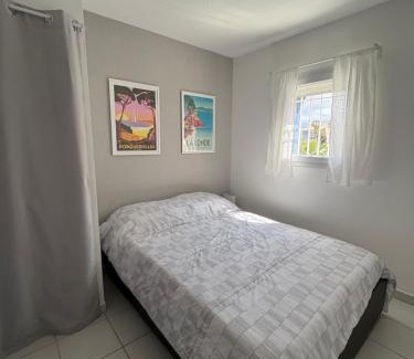 Miramar Apartment | Appartement cosy à 200 m de la plage à pied