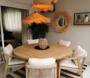 Centre-Ville Apartment | Appartement Chic & Cosy