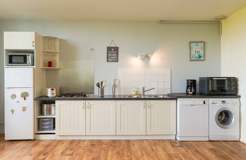 Bons-Tassily Apartment | Appartement Contemporain dans un château