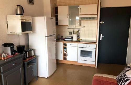 Argeles Plage Apartment | Appartement cosy à Argelès-sur-Mer 30 m² avec piscine partagée