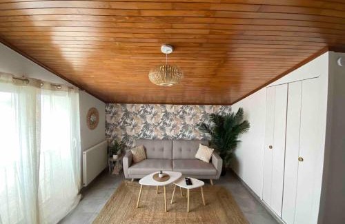 Gujan-Mestras Apartment | Appartement cosy avec Clim et jardin centre de Gujan