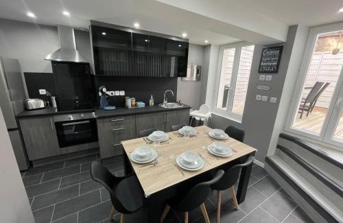 Boulogne-Centre Apartment | Appartement cosy, wifi gratuit,5 min de la gare