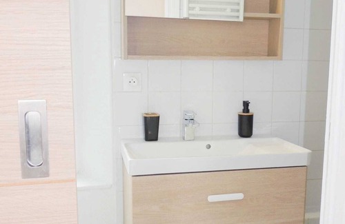 Poissy Apartment | Appartement Cosy