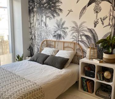 Coulmiers-Jardin des Plantes Apartment | Appartement cosy, Gare 5 minutes et Home cinéma