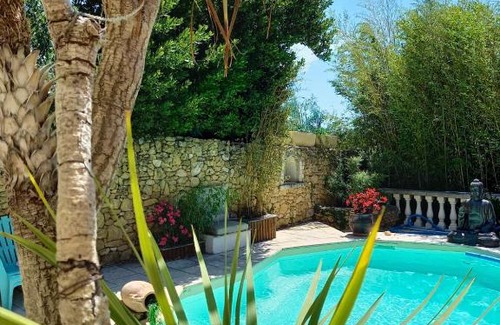 Salon-de-Provence Apartment | Appartement d'une chambre avec piscine partagee jacuzzi et jardin clos a Salon de Provence